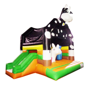 Aufblasbares Springhaus der Kuh mit aufblasbaren Spielen für Kinder im Freien